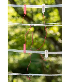 Câble de raccordement de clôture avec deux pinces