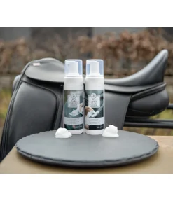 Mousse nettoyante pour cuir